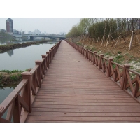 沈陽優(yōu)良防腐木木棧道供應(yīng)商，防腐木木棧道批發(fā)